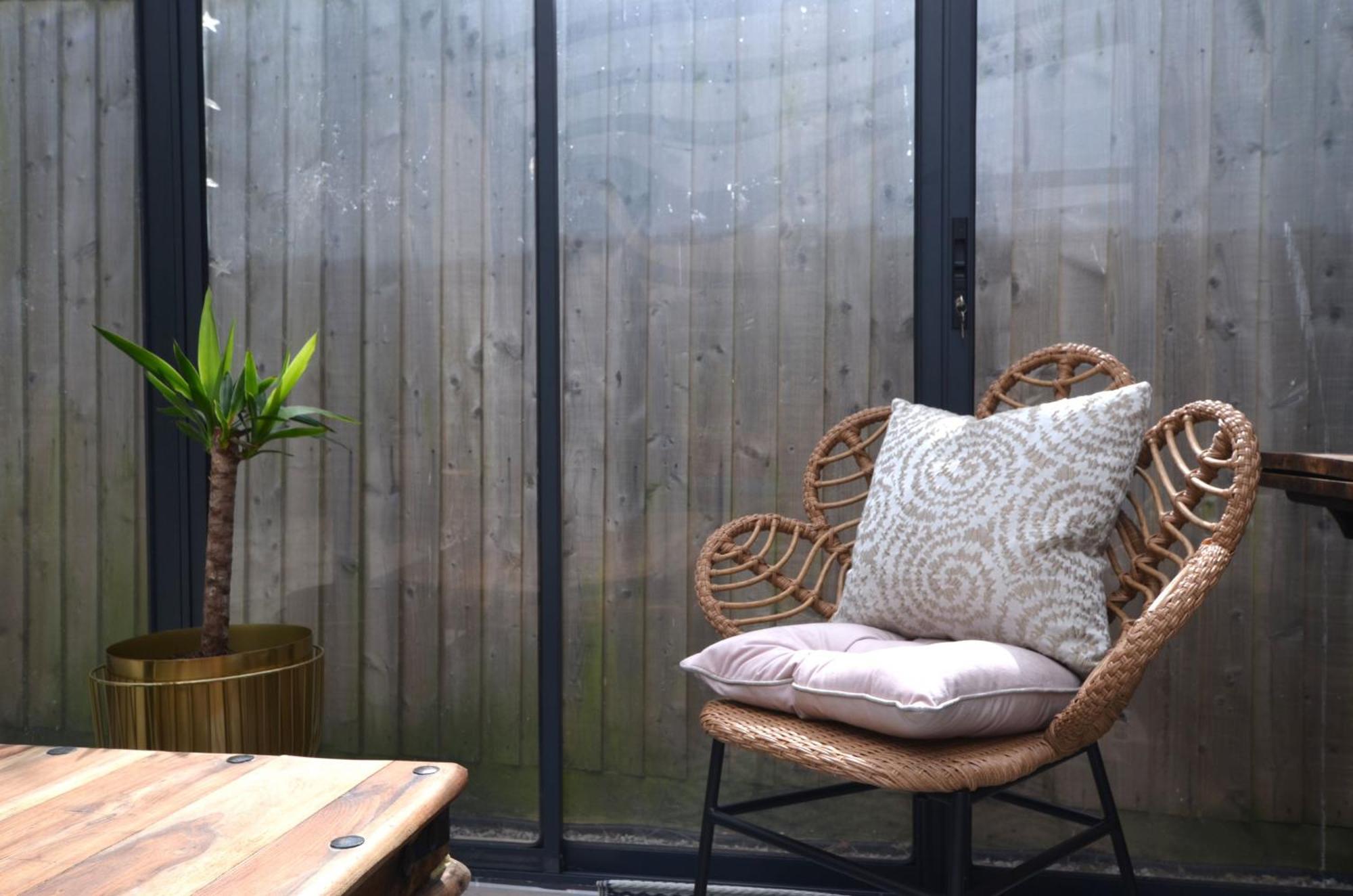 05 Queensway Gardens, 海尔 外观 照片